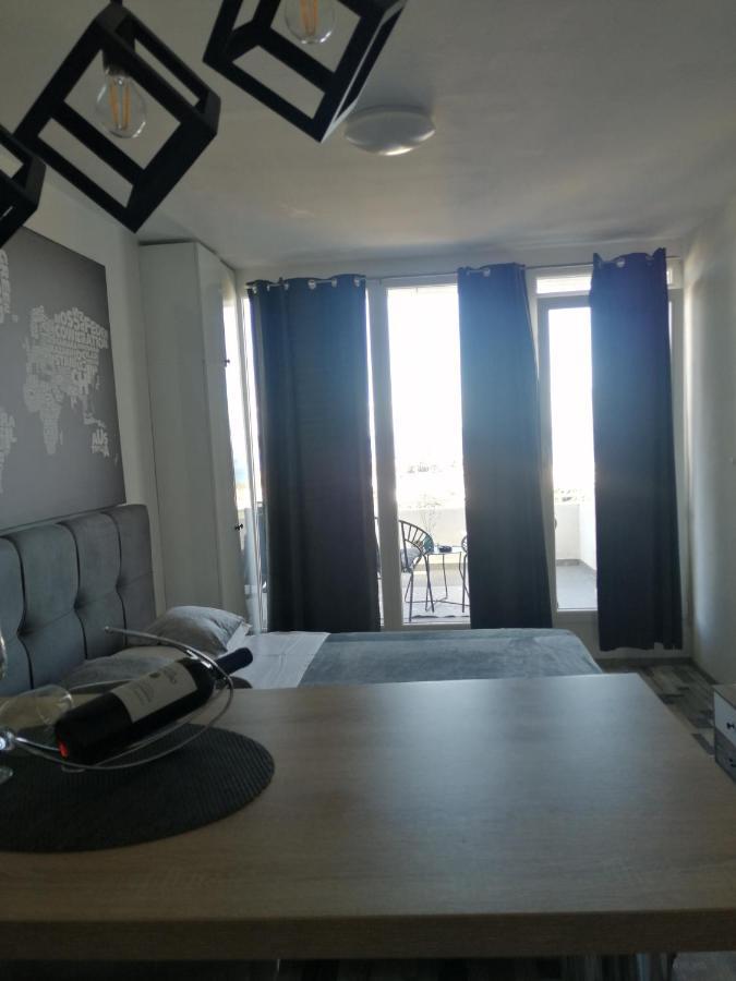 Studio Apartment Lanterna Zadar Extérieur photo