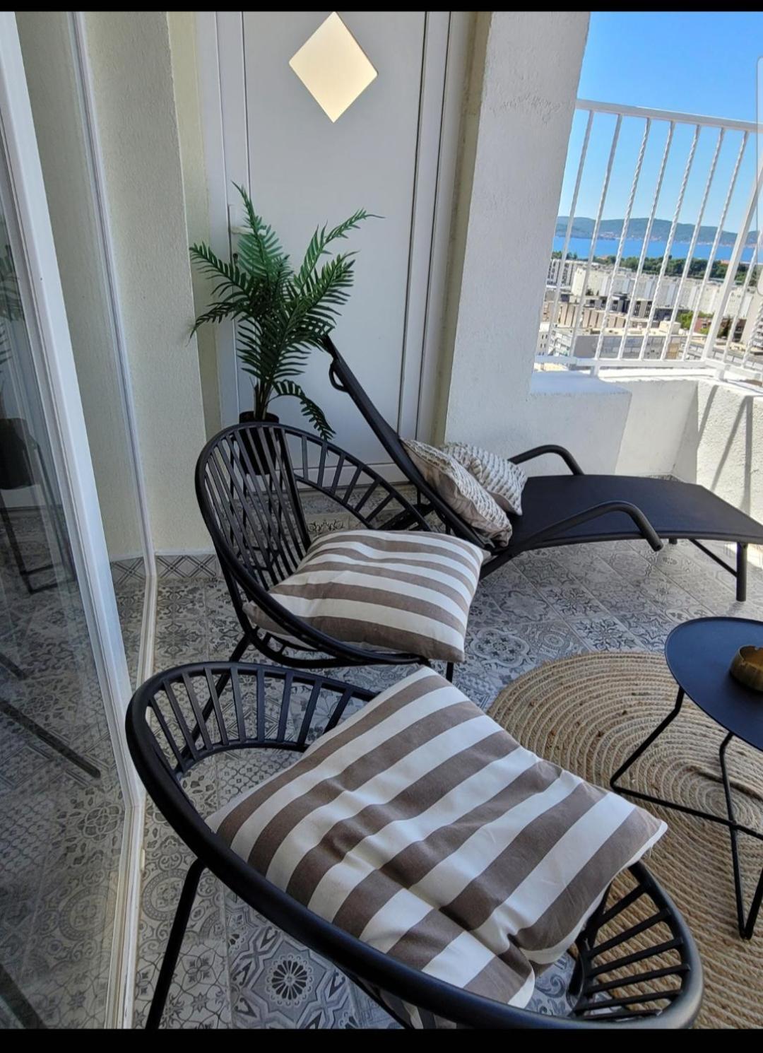 Studio Apartment Lanterna Zadar Extérieur photo